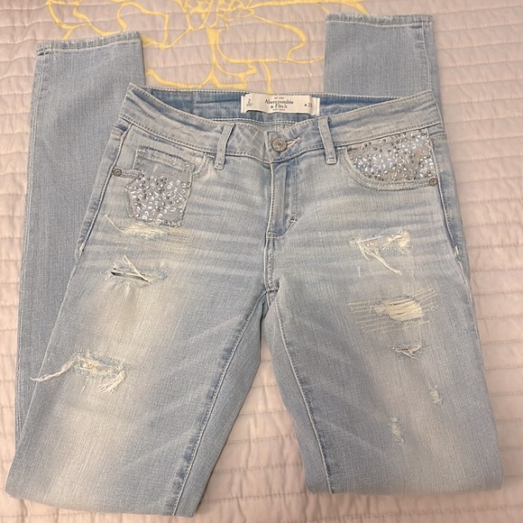 Abercrombie & Fitch skinny distressed crystal jeans 2 - Picture 3 of 4